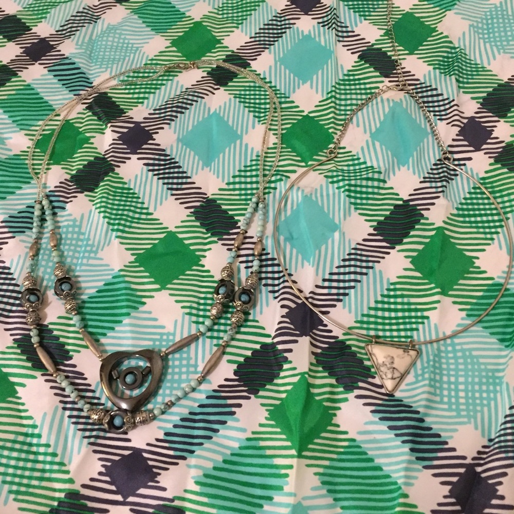 Lot of 2 western style necklaces